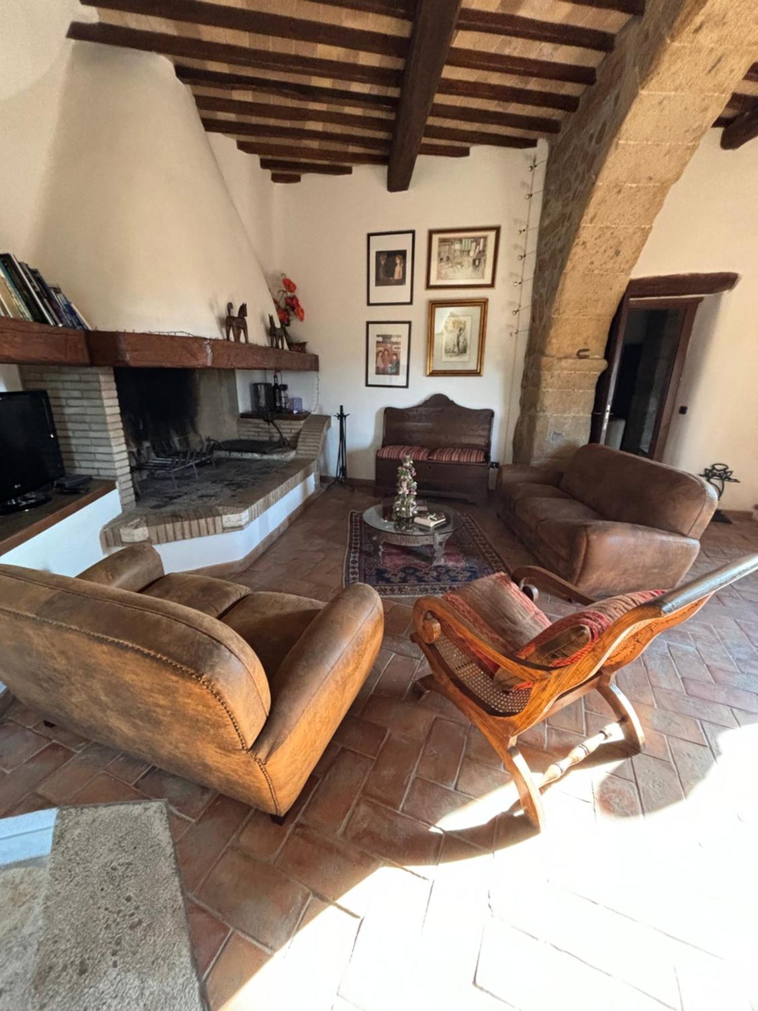 La Casa Degli Archi Hotel Питиляно Екстериор снимка